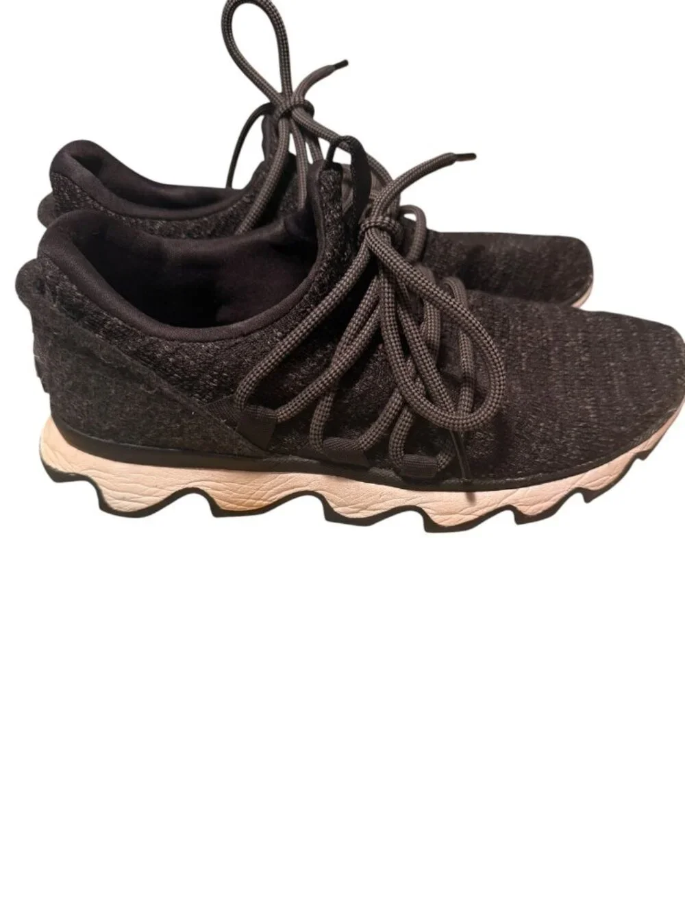Sorel Size 6.5 Knit Athletic Sneakers with Lace-Up Closure
